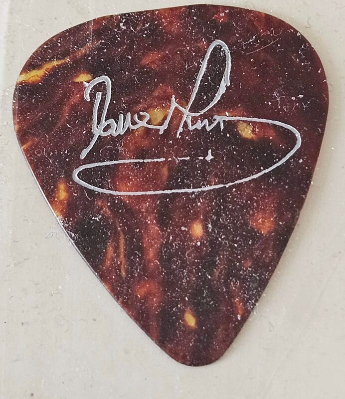Dave Murray CAN YER GRANNY SEW pick from Wembley 1988
